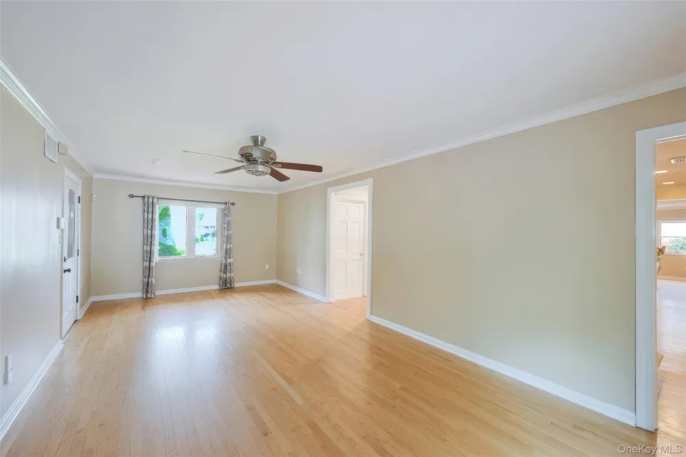 79 Constellation Road Levittown, NY 11756