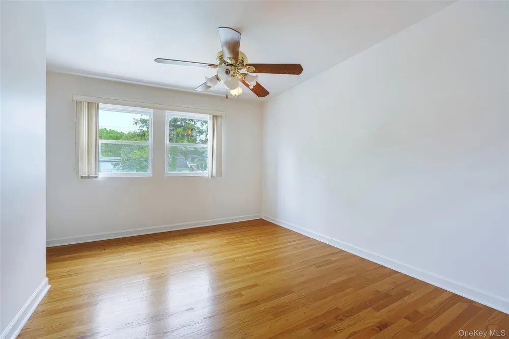 79 Constellation Road Levittown, NY 11756