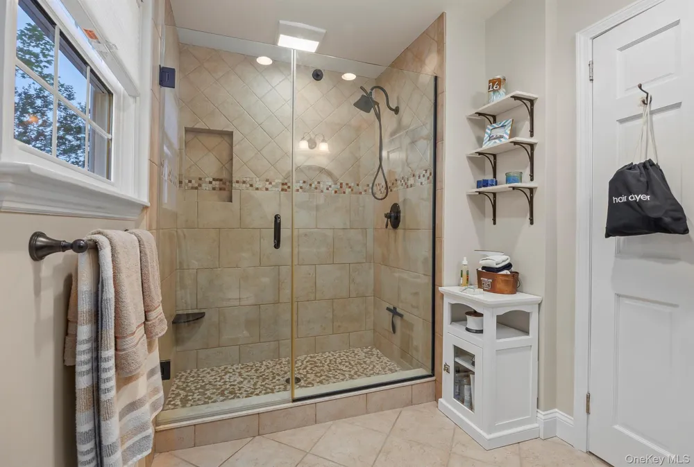 1 Colonial Drive Mahopac, NY 10541
