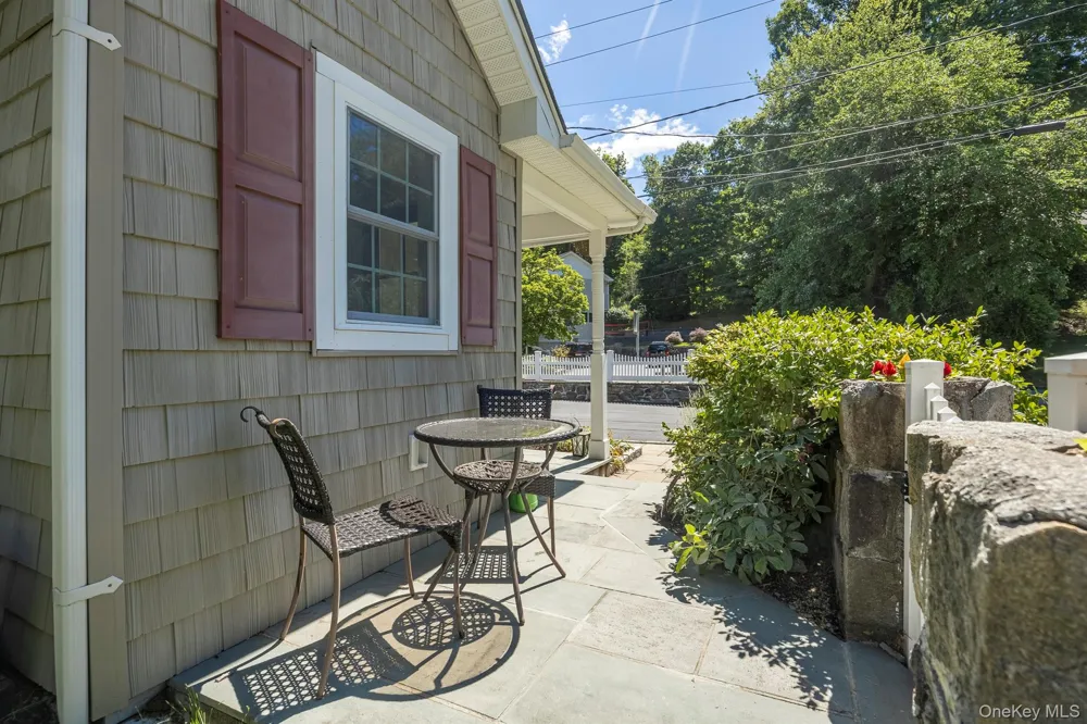 1 Colonial Drive Mahopac, NY 10541