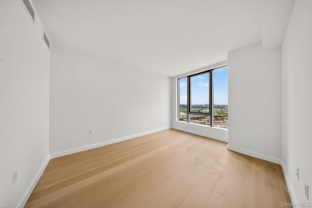 3371 Prince Street #7K Flushing, NY 11354