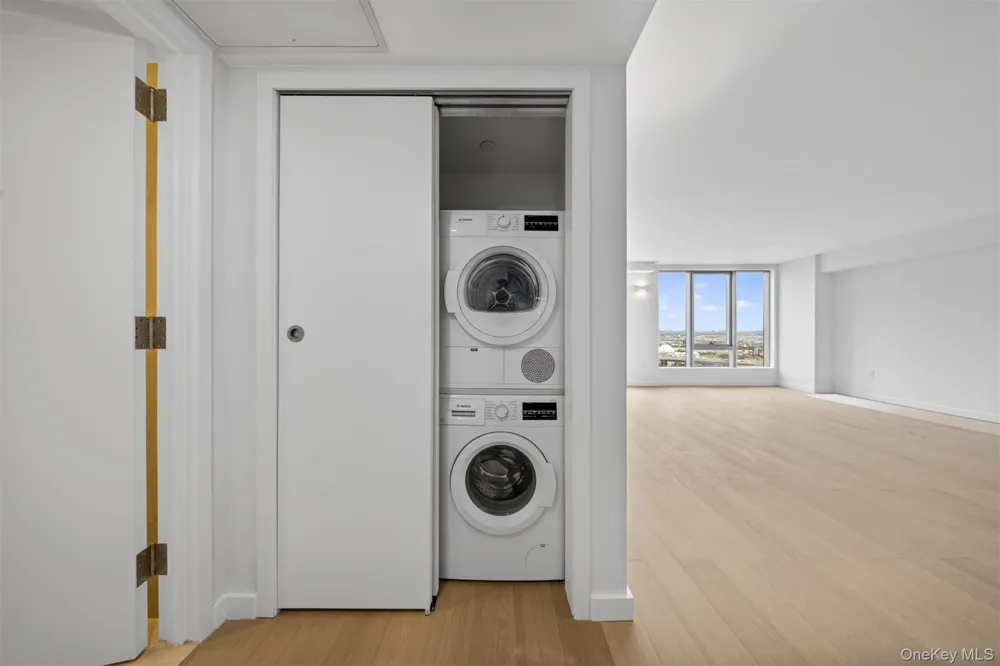 3371 Prince Street #7K Flushing, NY 11354