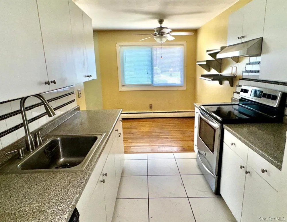 2453 D Union Boulevard #4A Islip, NY 11751