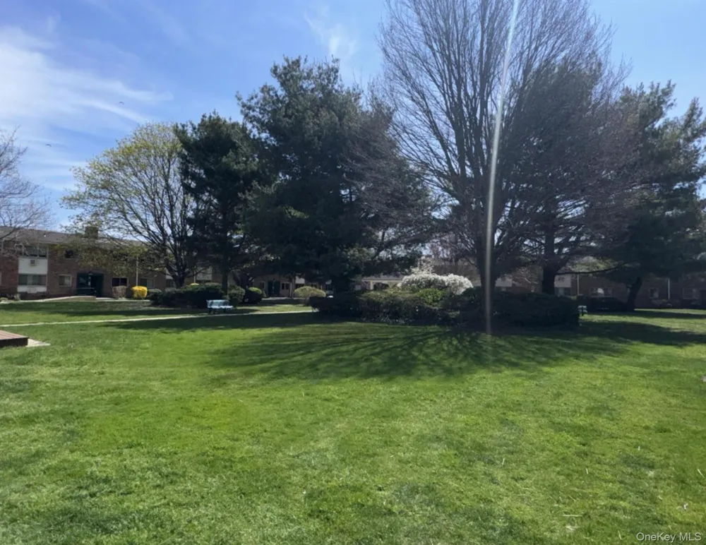 2453 D Union Boulevard #4A Islip, NY 11751