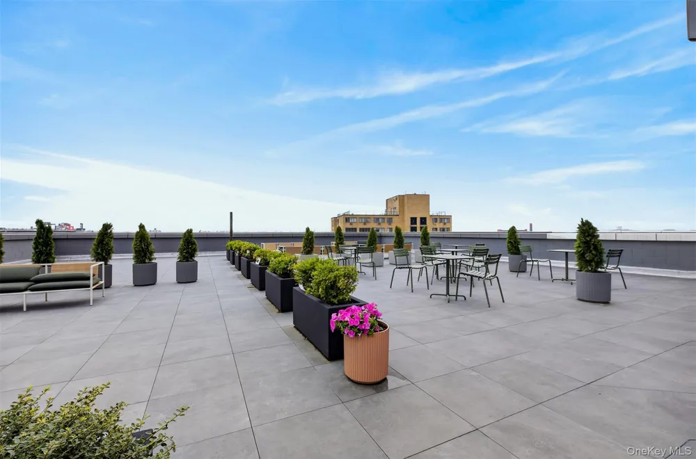 3371 Prince Street #8E Flushing, NY 11354