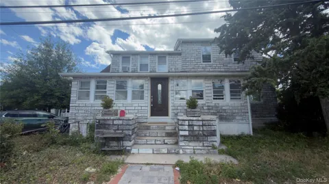 10 Greenwich Avenue #1