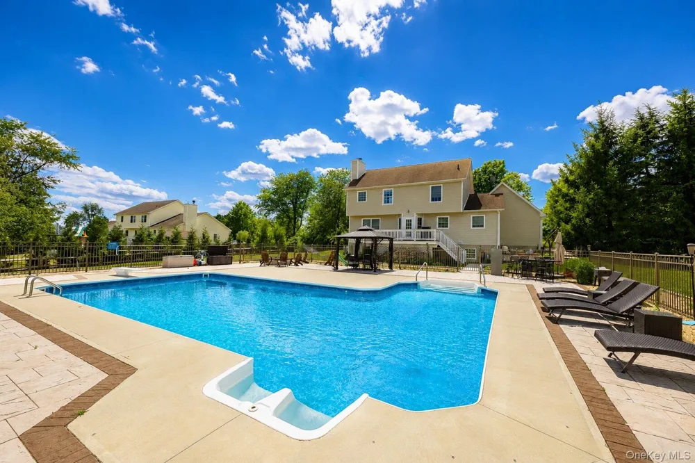 89 Brookside Lane Lagrangeville, NY 12540