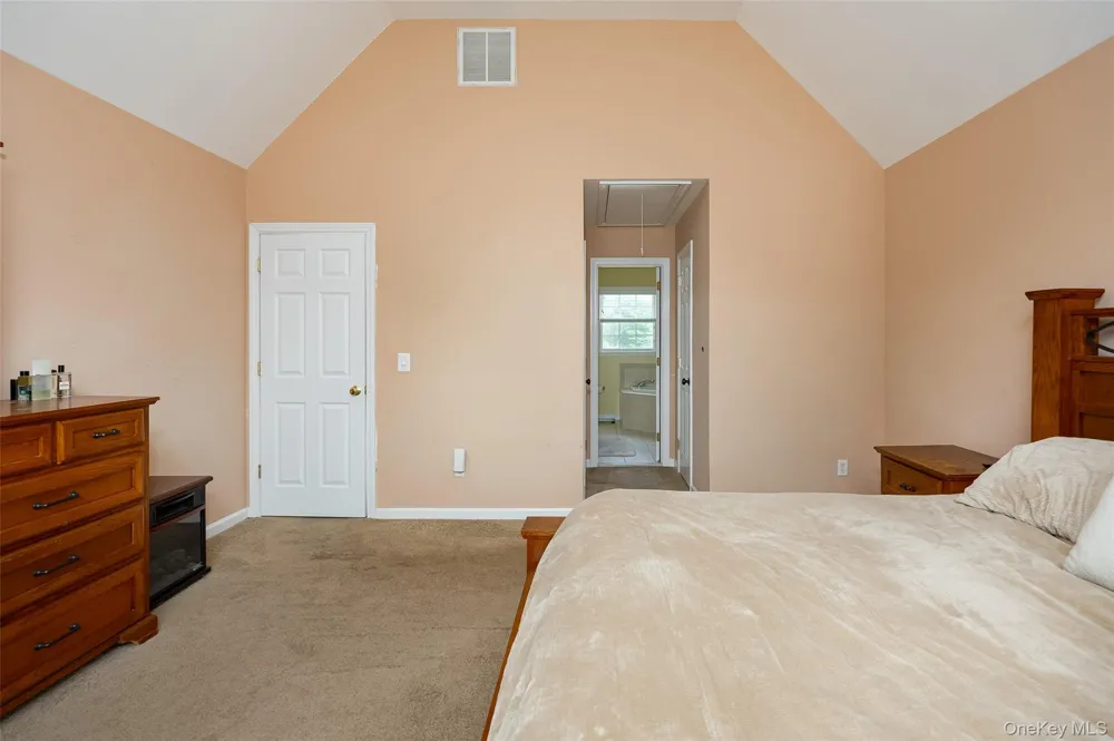89 Brookside Lane Lagrangeville, NY 12540