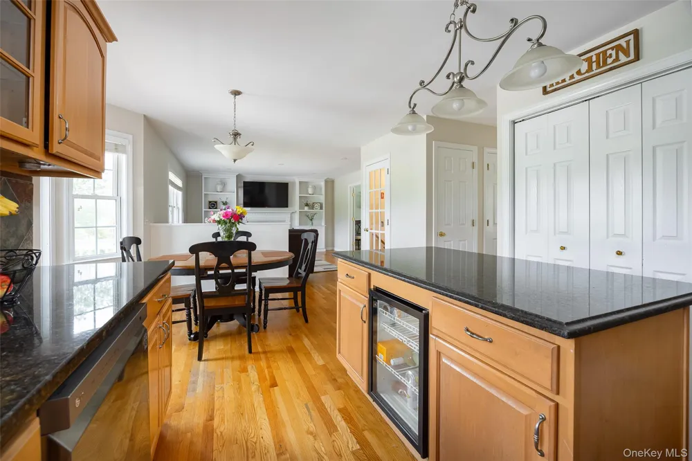 89 Brookside Lane Lagrangeville, NY 12540
