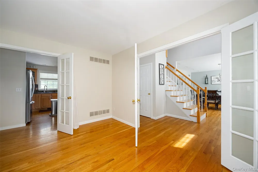 89 Brookside Lane Lagrangeville, NY 12540
