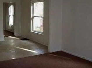 8733 S Cochran Avenue Charlotte City, MI 49076