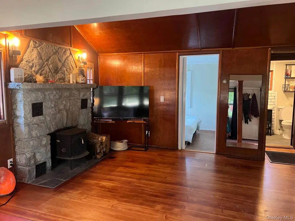 118 E Thompson Place Smallwood, NY 12778