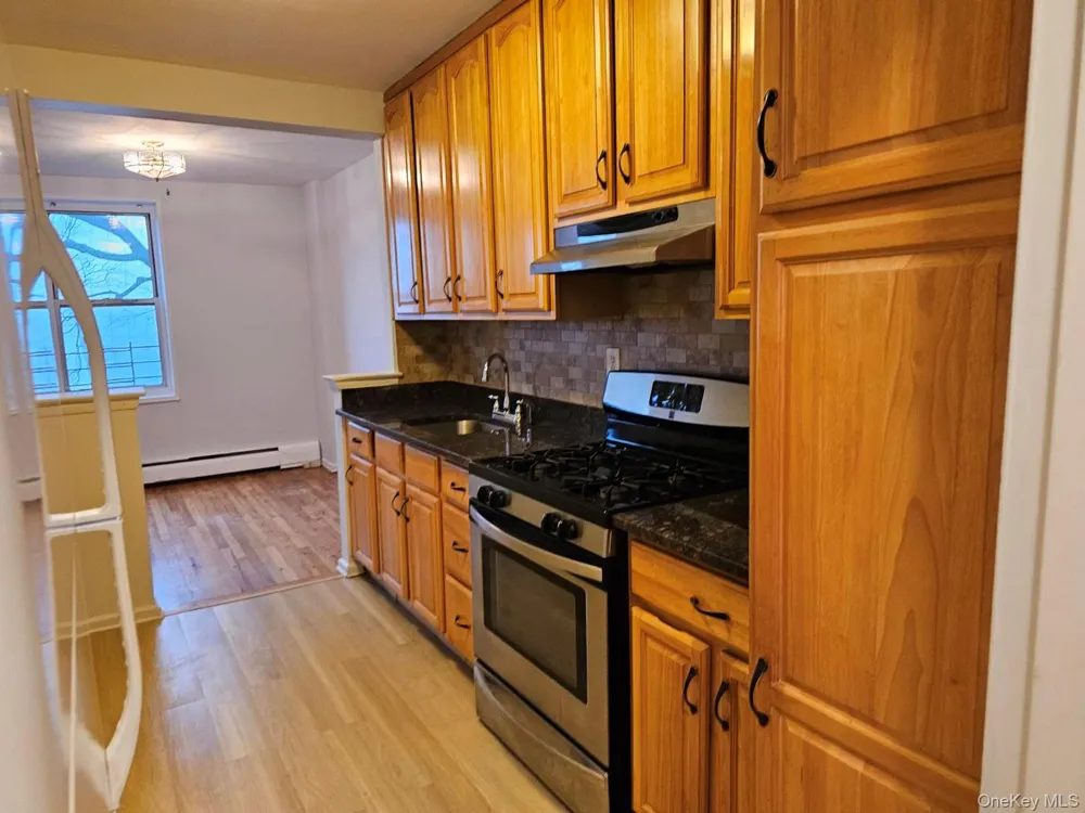 151-05 Cross Island Parkway #3E Whitestone, NY 11357