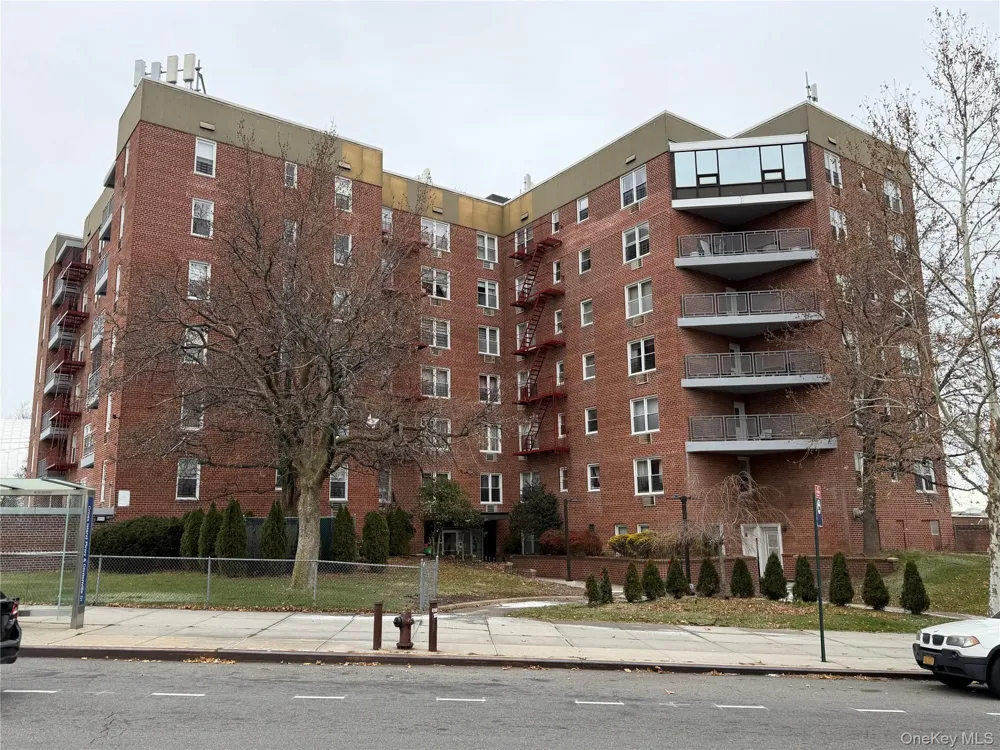 151-05 Cross Island Parkway #3E Whitestone, NY 11357