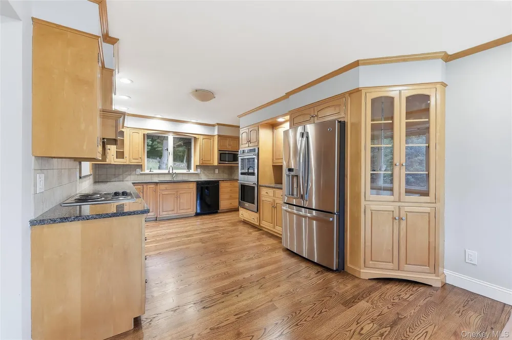 475 Riverside Road Highland, NY 12528