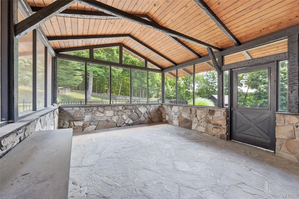 475 Riverside Road Highland, NY 12528