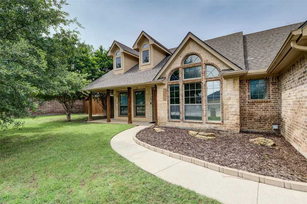 2105 Ridgewood Drive Bridgeport, TX 76426