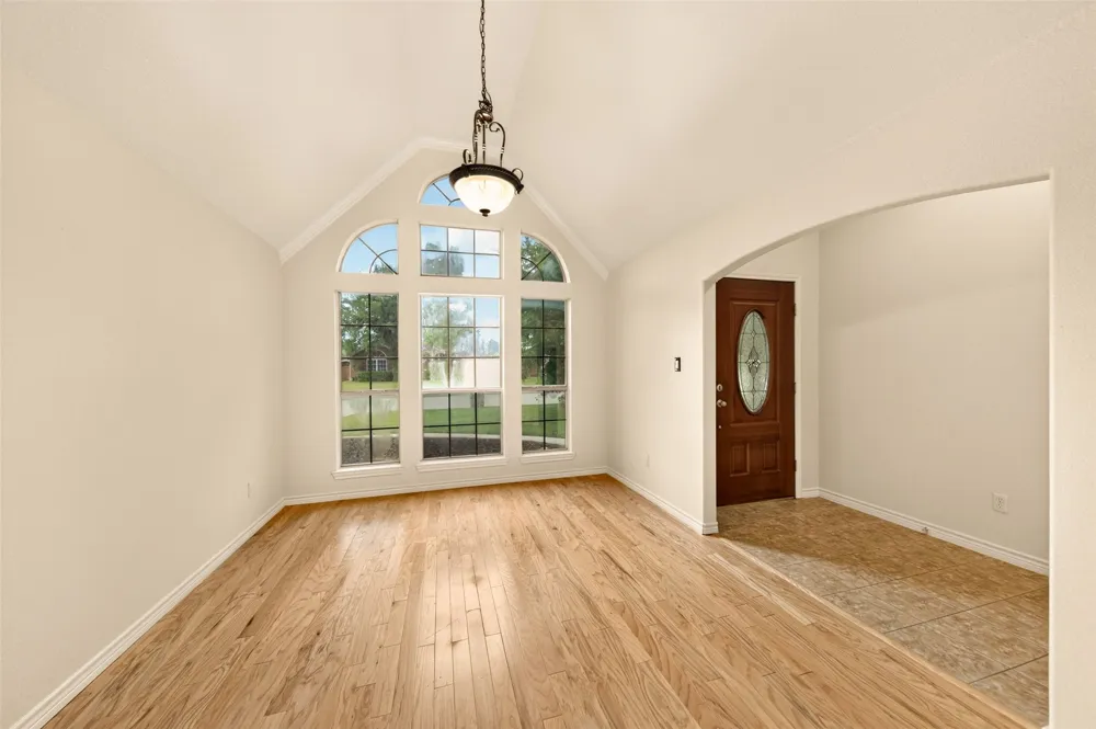 2105 Ridgewood Drive Bridgeport, TX 76426