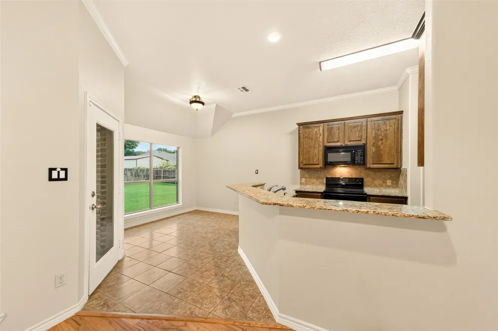 2105 Ridgewood Drive Bridgeport, TX 76426