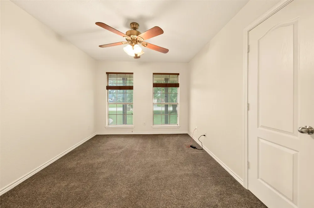 2105 Ridgewood Drive Bridgeport, TX 76426
