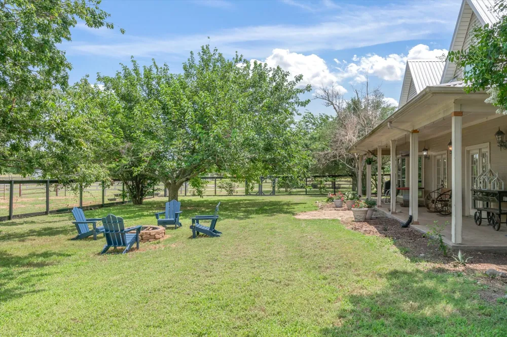 2141 Poetry Road Royse City, TX 75189