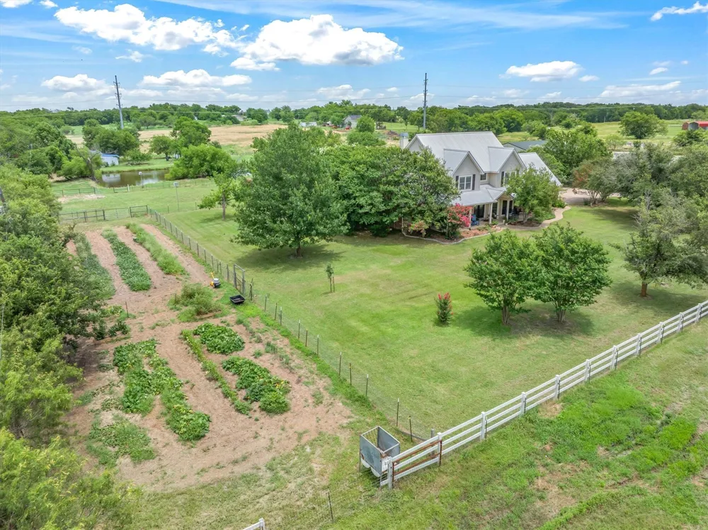 2141 Poetry Road Royse City, TX 75189