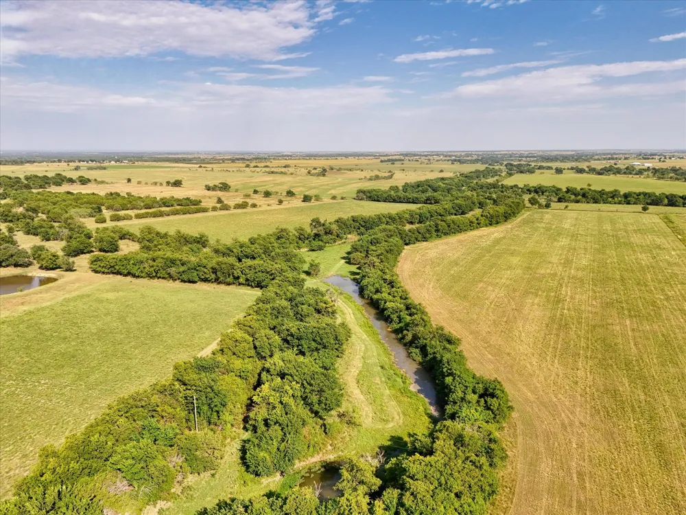 362 County Road 3230 Clifton, TX 76634