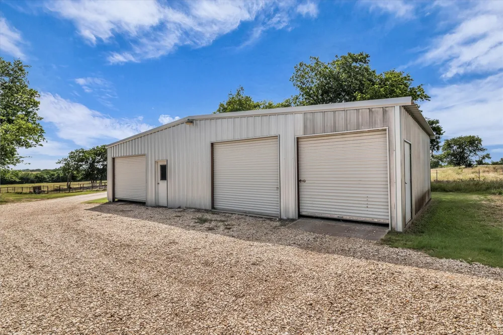 362 County Road 3230 Clifton, TX 76634