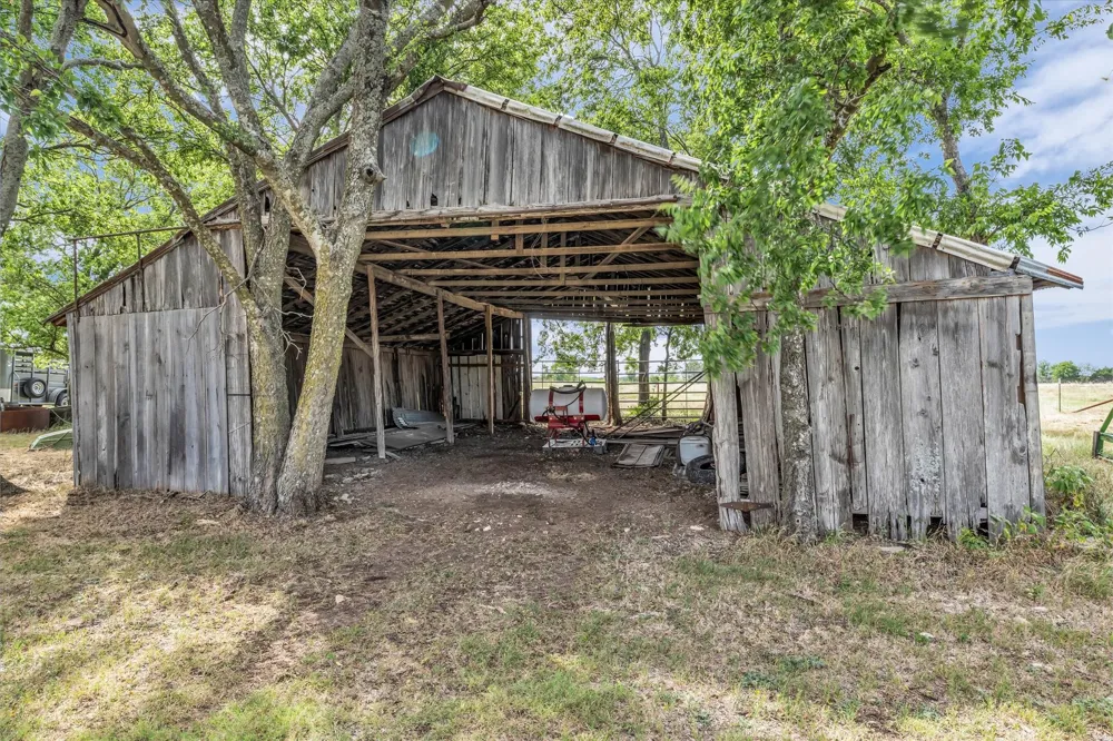 362 County Road 3230 Clifton, TX 76634