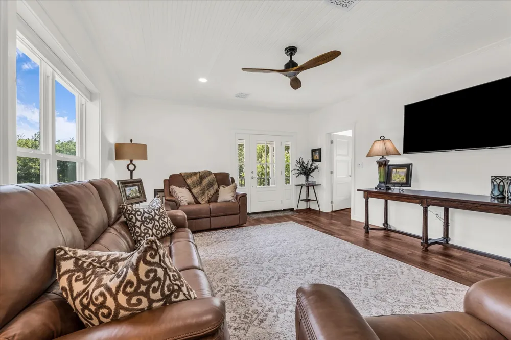 362 County Road 3230 Clifton, TX 76634