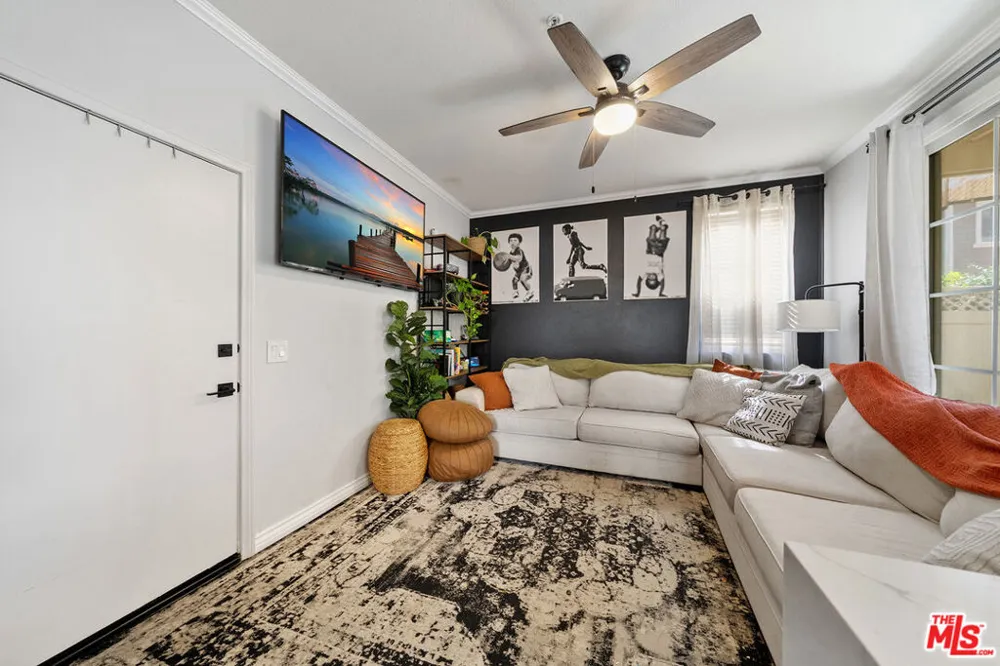 432 Middlebury Court Claremont, CA 91711