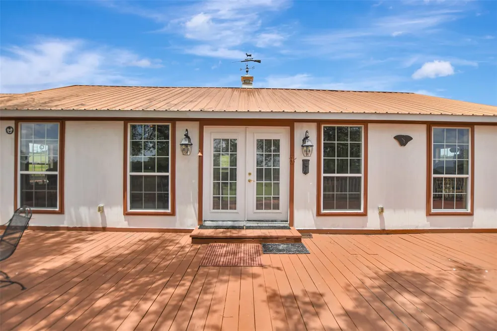 849 County Road 331a Milano, TX 76556
