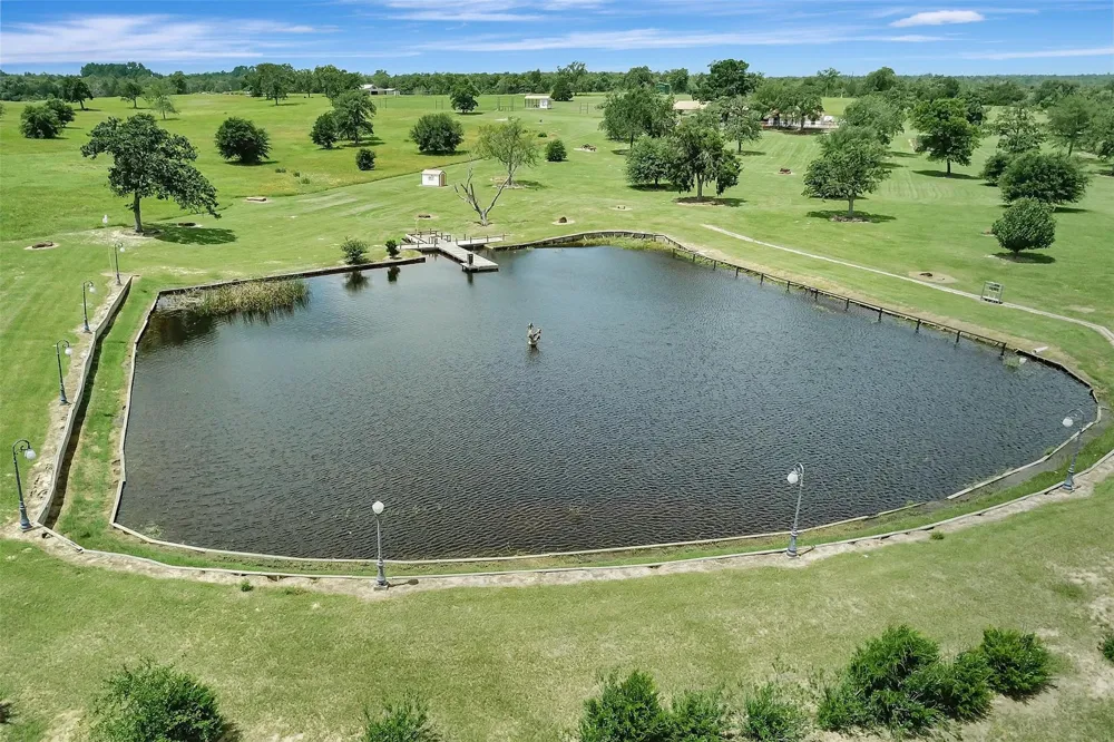 849 County Road 331a Milano, TX 76556
