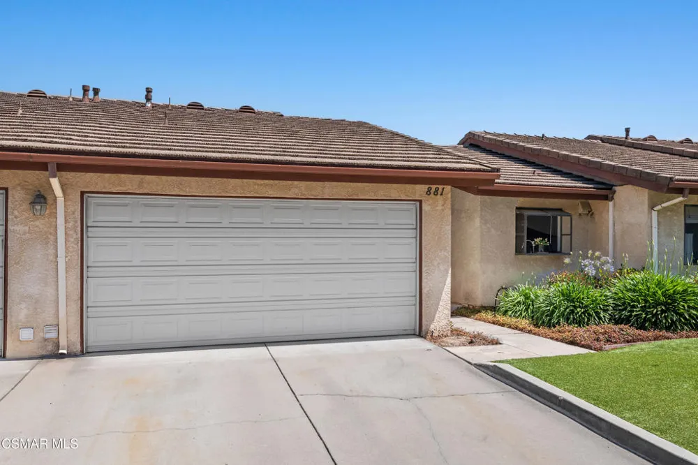 881 Warwick Avenue Thousand Oaks, CA 91360