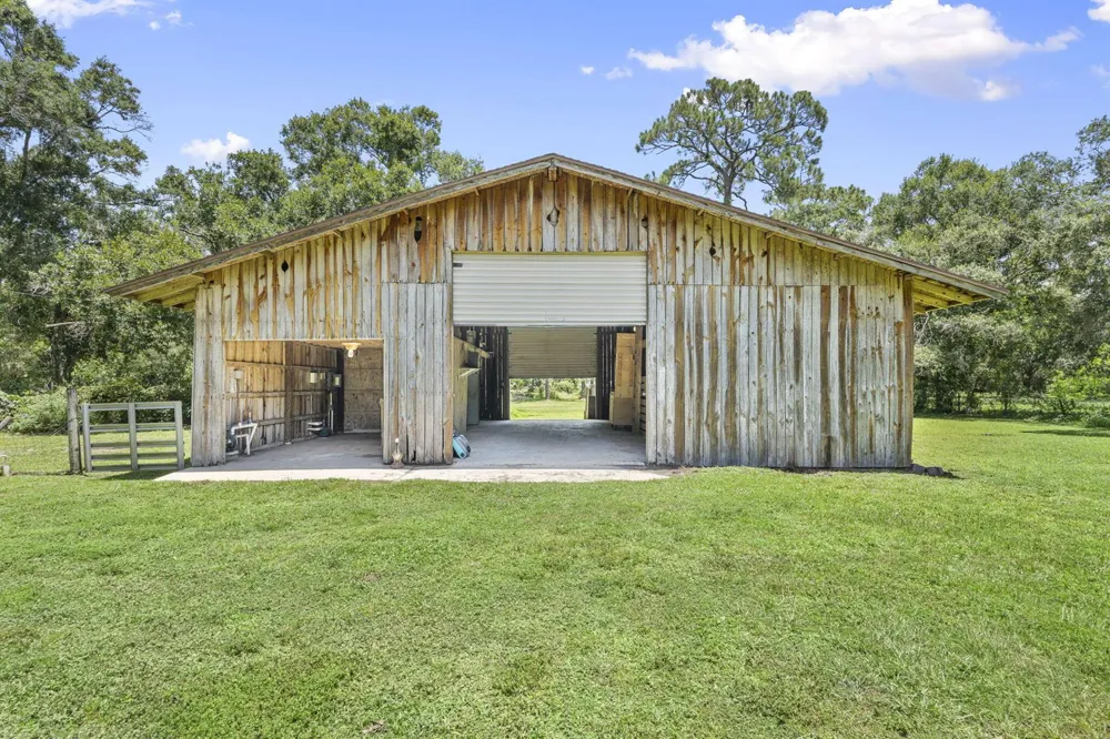 3550 Eleven Mile Road Fort Pierce, FL 34945
