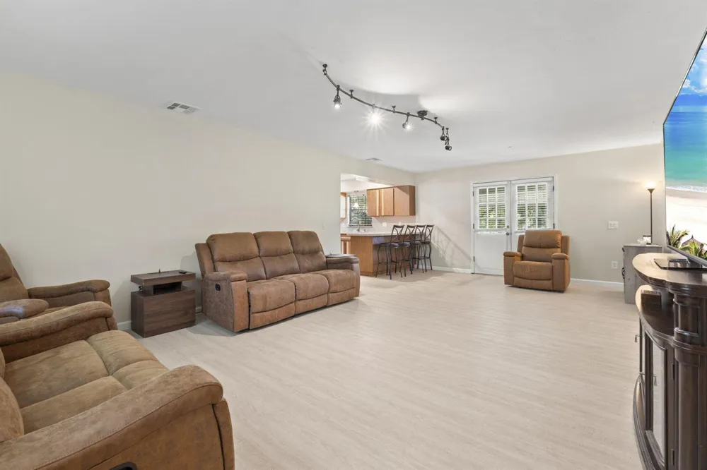 3550 Eleven Mile Road Fort Pierce, FL 34945