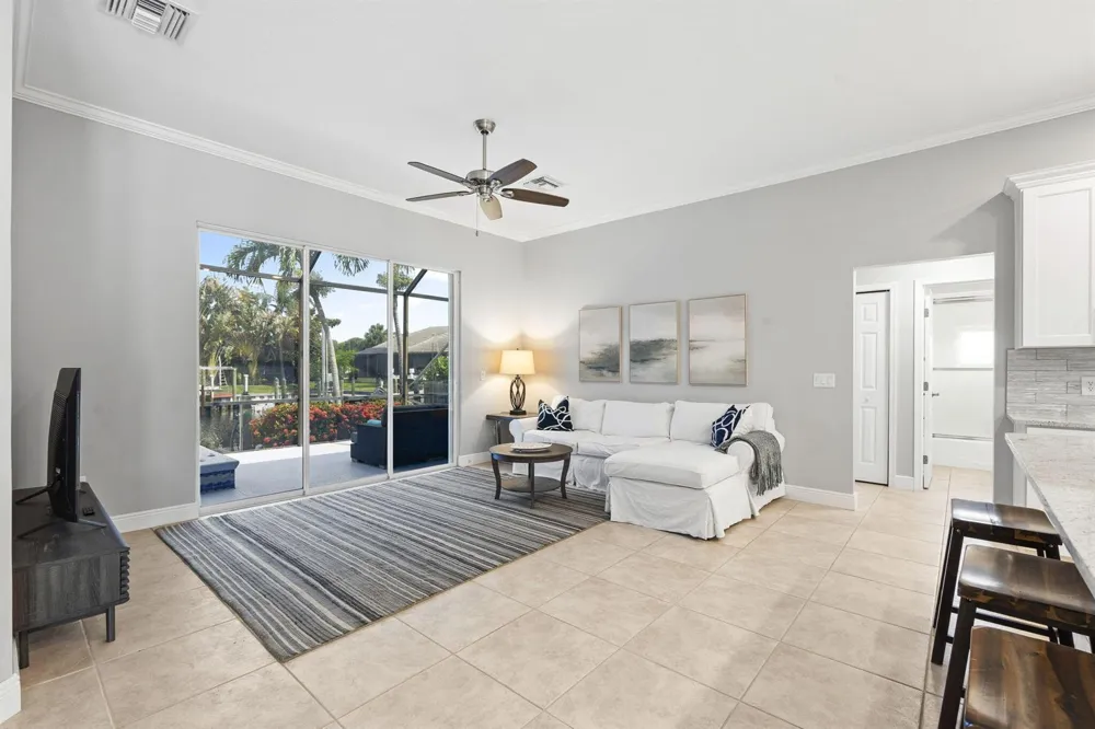 117 Queen Elizabeth Court Hutchinson Island, FL 34949