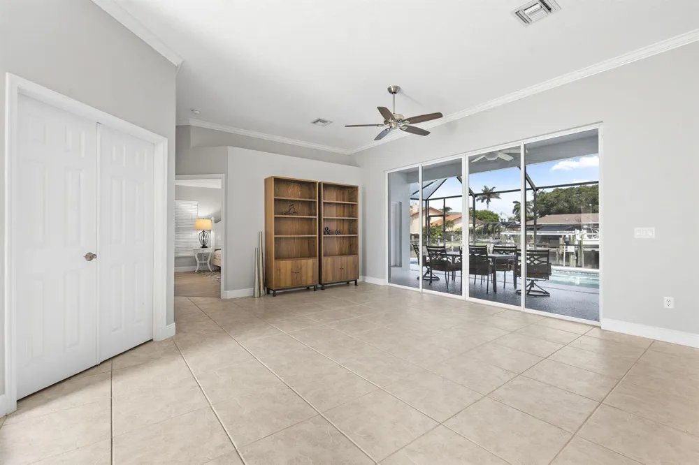 117 Queen Elizabeth Court Hutchinson Island, FL 34949