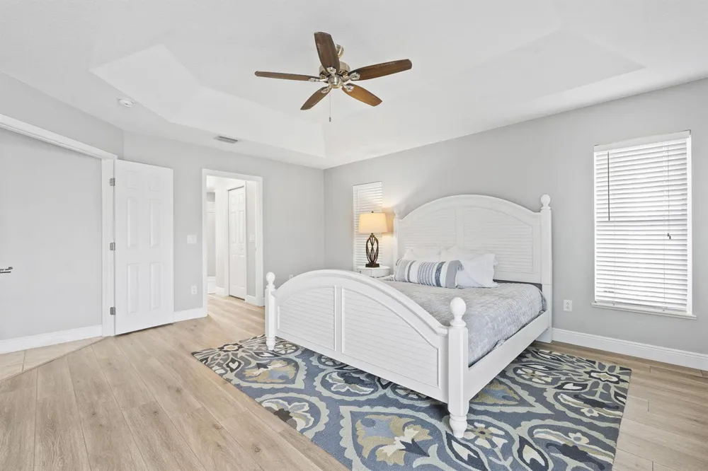 117 Queen Elizabeth Court Hutchinson Island, FL 34949