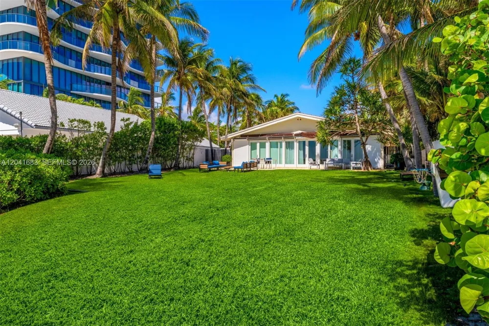 105 Ocean Blvd Golden Beach, FL 33160