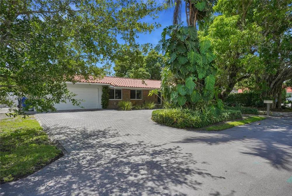 5721 SW 59th Ct South Miami, FL 33143