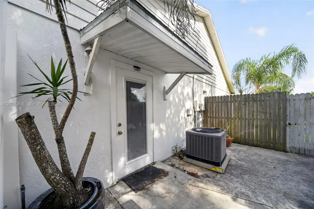 362 WHITE MARSH CIRCLE Orlando, FL 32824