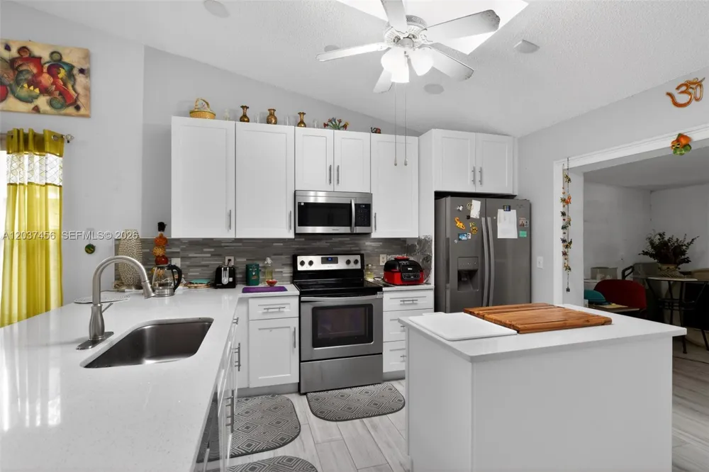 362 WHITE MARSH CIRCLE Orlando, FL 32824
