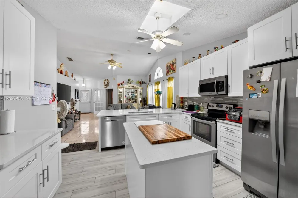 362 WHITE MARSH CIRCLE Orlando, FL 32824