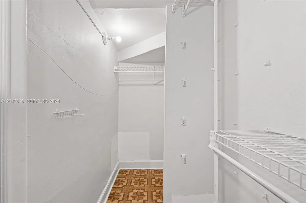 1209 La Mancha Ave Coral Gables, FL 33134