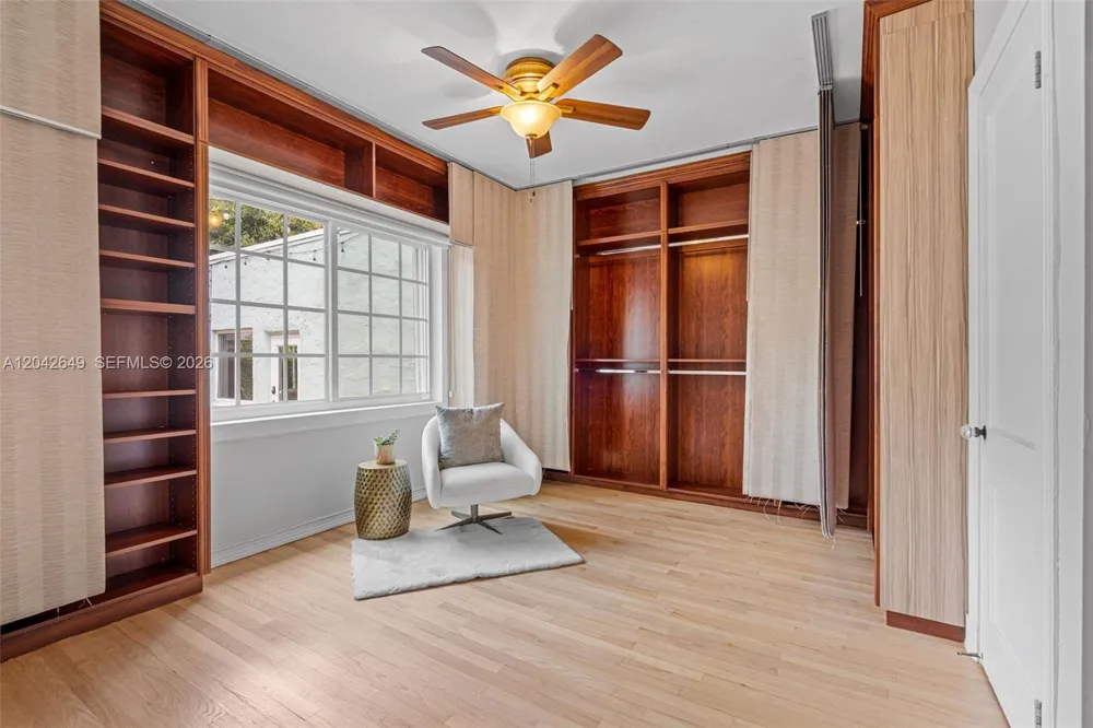 1209 La Mancha Ave Coral Gables, FL 33134