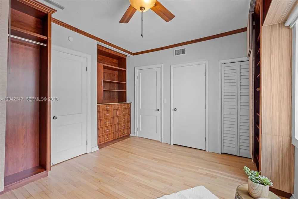 1209 La Mancha Ave Coral Gables, FL 33134