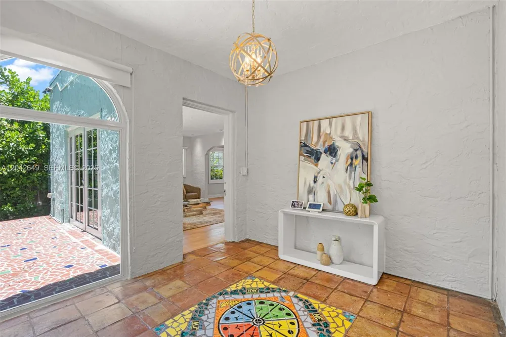 1209 La Mancha Ave Coral Gables, FL 33134