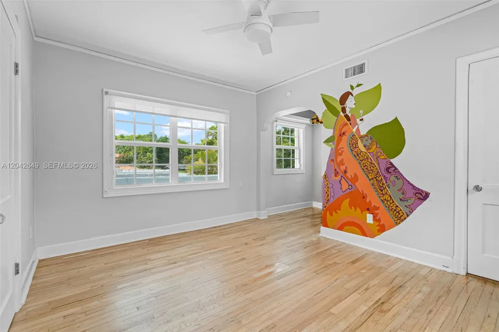 1209 La Mancha Ave Coral Gables, FL 33134