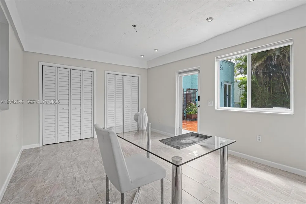 1209 La Mancha Ave Coral Gables, FL 33134